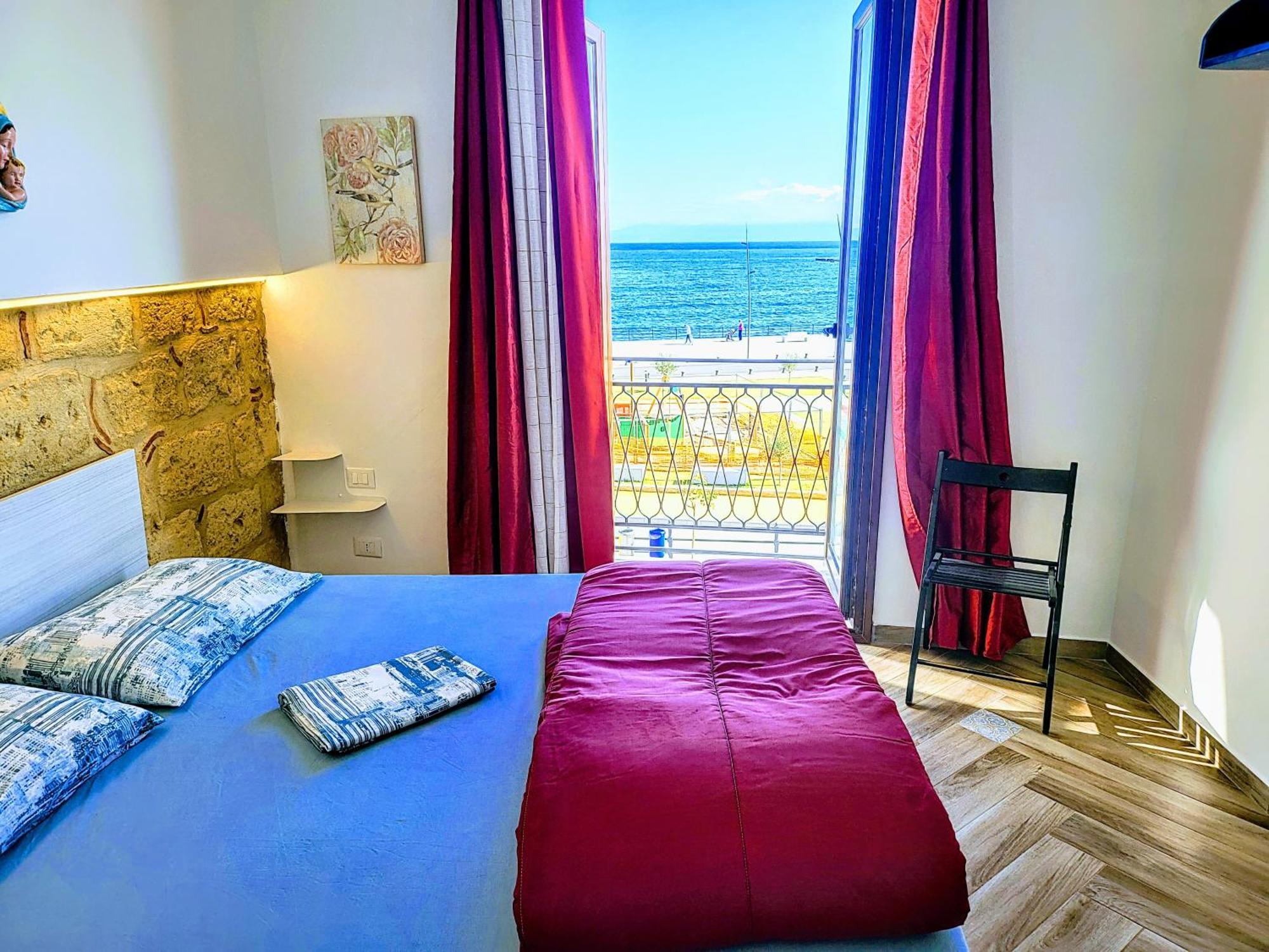 Ferienwohnung Seafront House Gabbiano Azzurro Santa Flavia Exterior foto